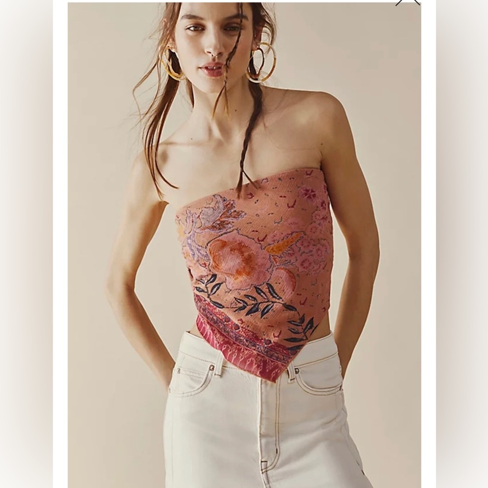 Free people RAYA bandana top. Color rose combo